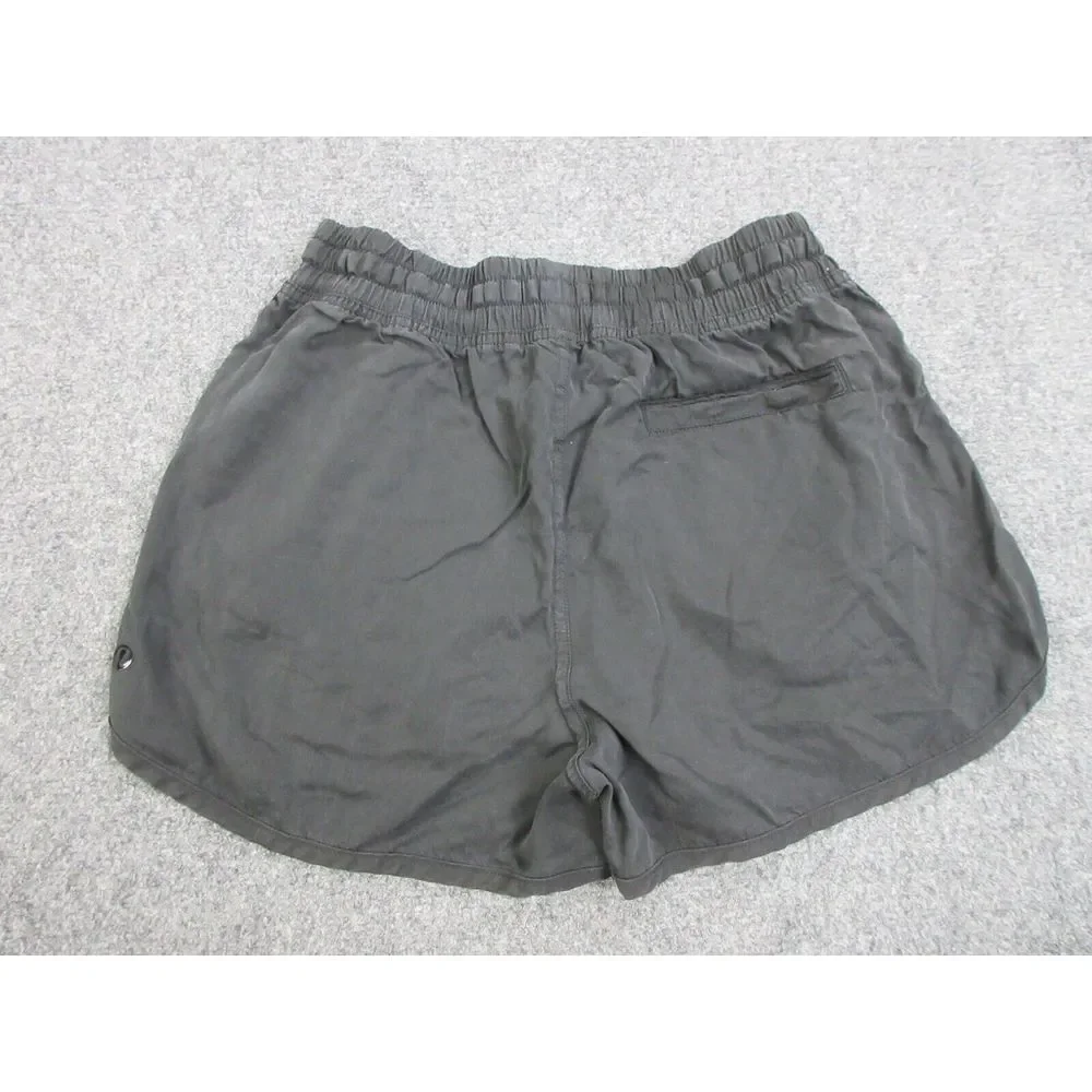 Lululemon Shorts Womens 4 Black Athletic Running Gym Drawstring Logo 26x12‎